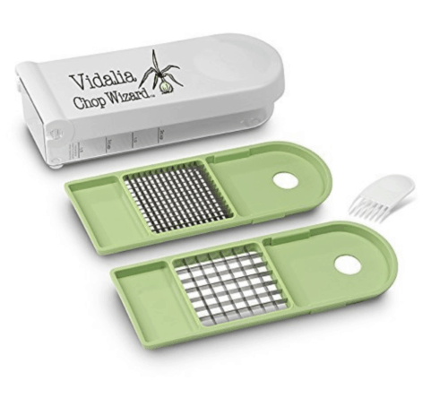 Onion chopper with plates